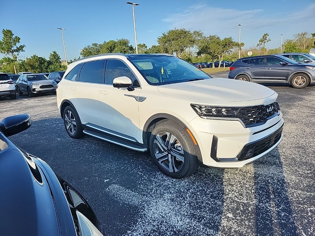 Used 2023 Kia Sorento Plug-In Hybrid SX Prestige SUV