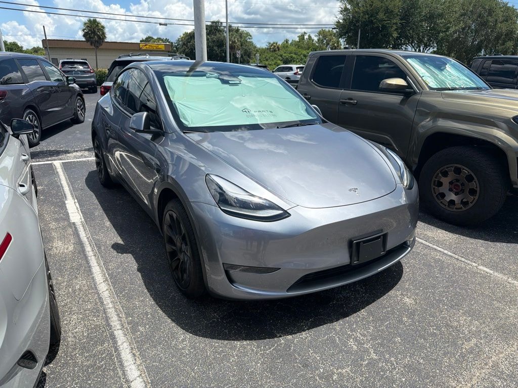 Used 2025 Tesla Model Y Long Range SUV