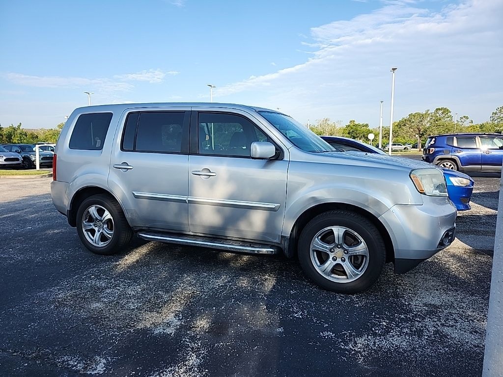 Used 2014 Honda Pilot EX SUV
