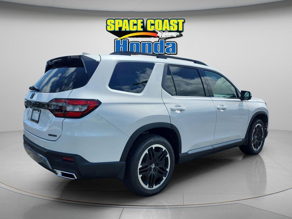 New 2026 Honda Pilot Touring SUV
