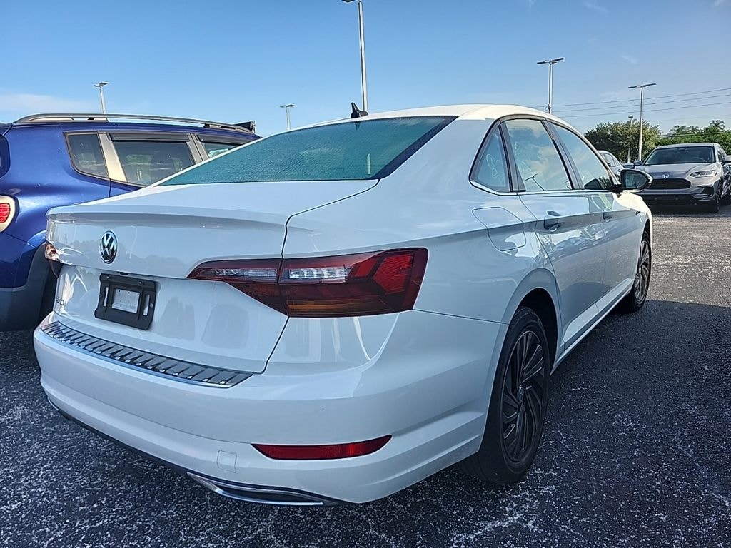 Used 2019 Volkswagen Jetta SEL Premium Sedan