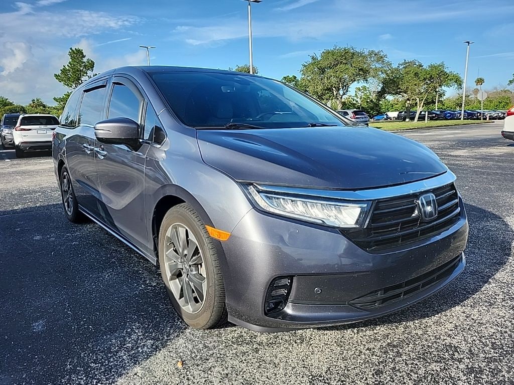 Certified 2023 Honda Odyssey Elite Minivan/Van