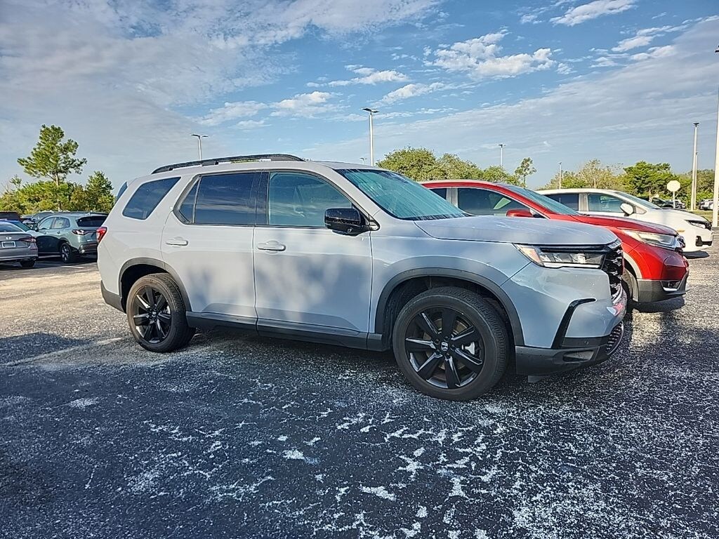 Used 2025 Honda Pilot Black Edition SUV
