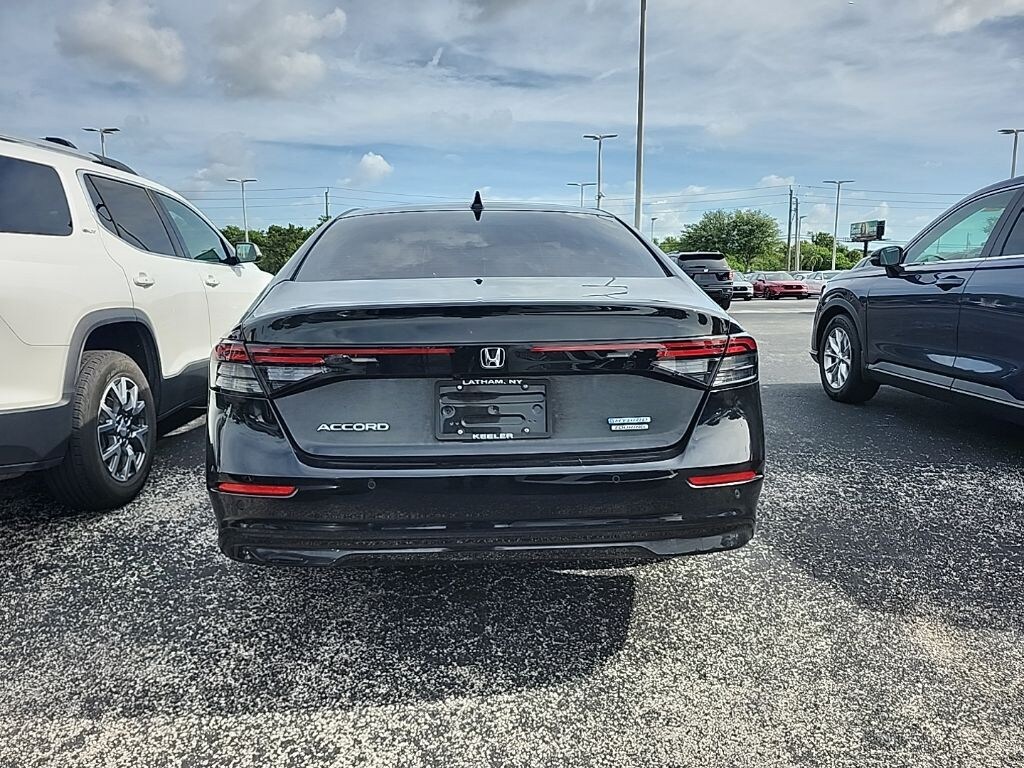 Used 2023 Honda Accord Hybrid Touring Sedan