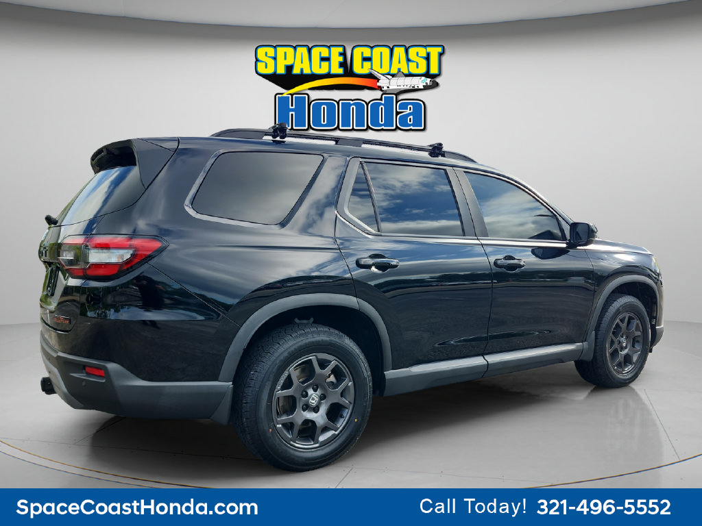 Certified 2024 Honda Pilot TrailSport SUV