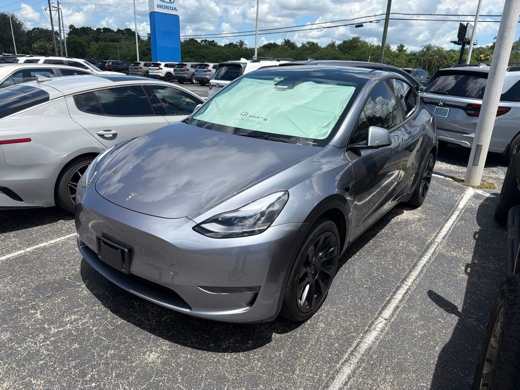 Used 2025 Tesla Model Y Long Range SUV