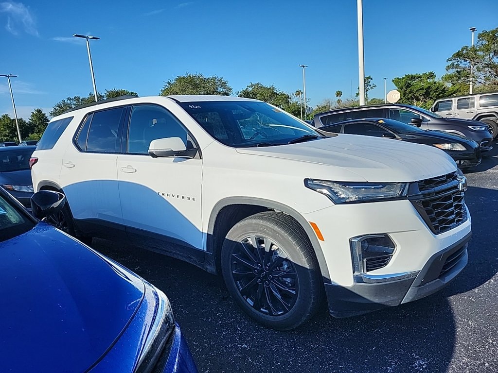 Used 2022 Chevrolet Traverse RS SUV