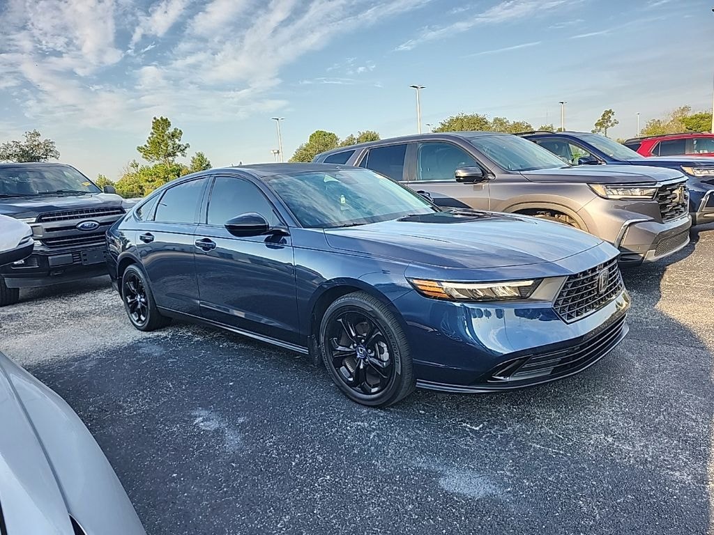 Used 2025 Honda Accord SE Sedan