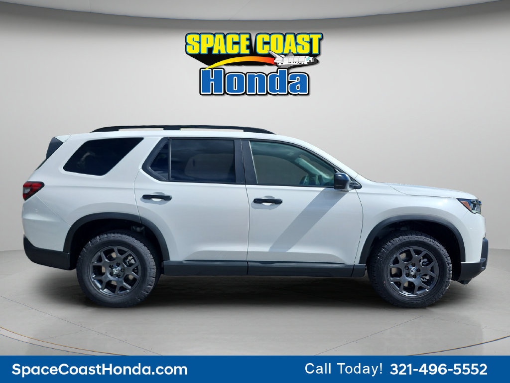 New 2026 Honda Pilot TrailSport SUV