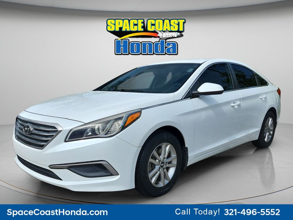 Used 2016 Hyundai Sonata SE Sedan