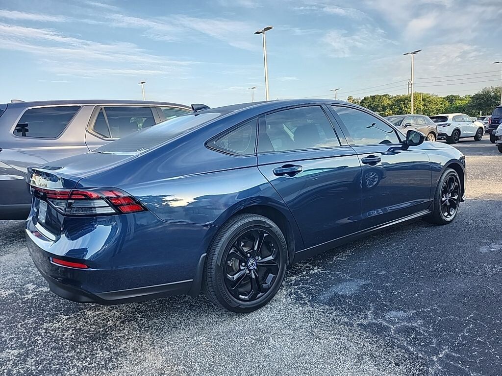 Used 2025 Honda Accord SE Sedan