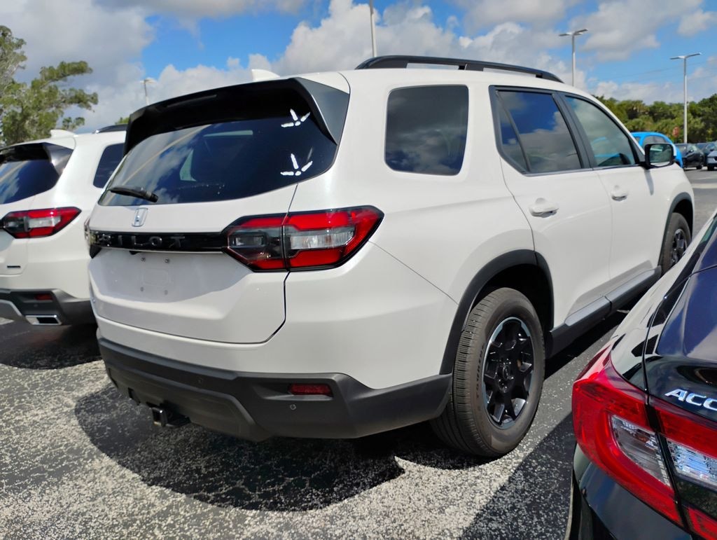 Certified 2025 Honda Pilot EX-L SUV