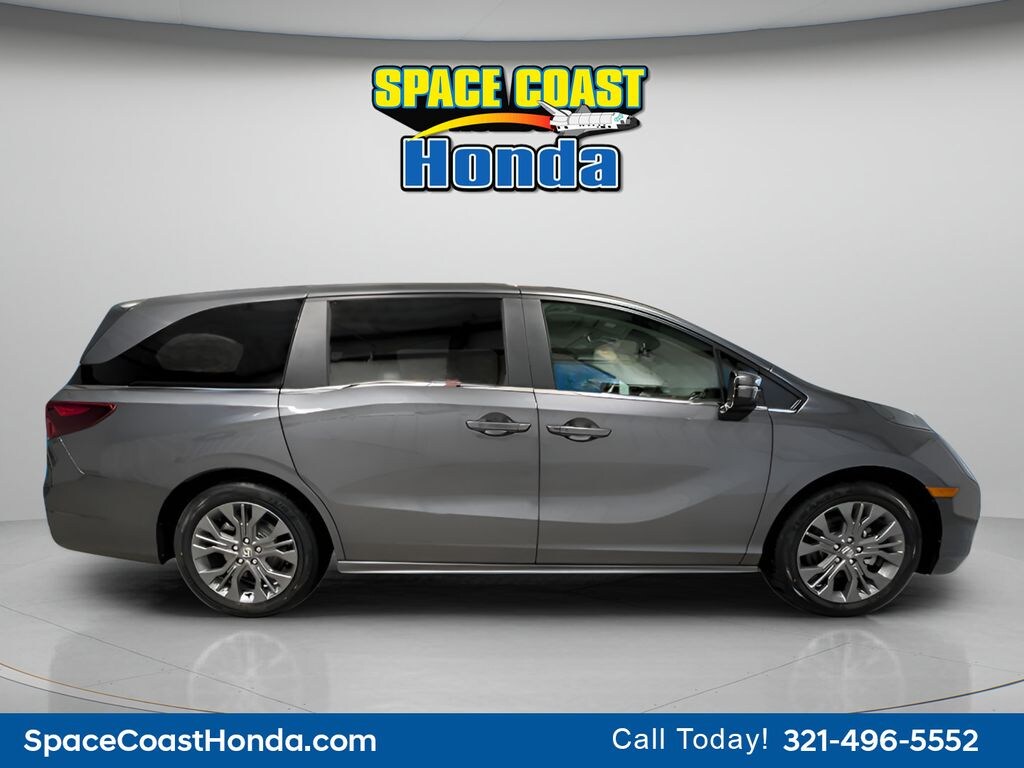New 2026 Honda Odyssey Touring Minivan/Van