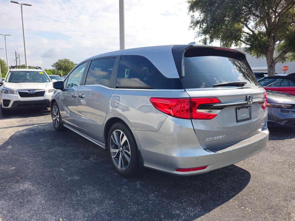 Used 2023 Honda Odyssey Touring Minivan/Van