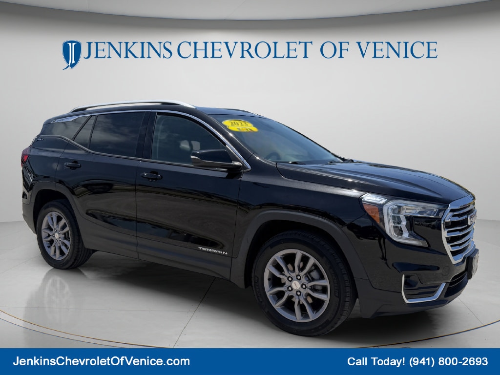 Used 2023 GMC Terrain SLT SUV