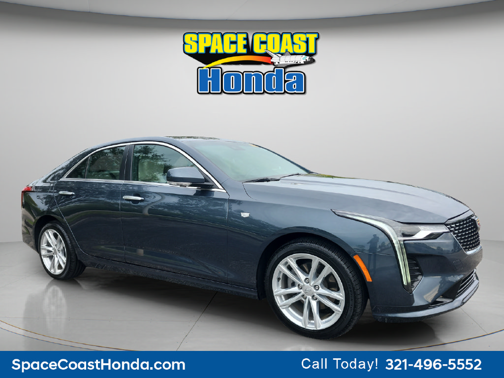 2022 Cadillac CT4 Luxury Sedan