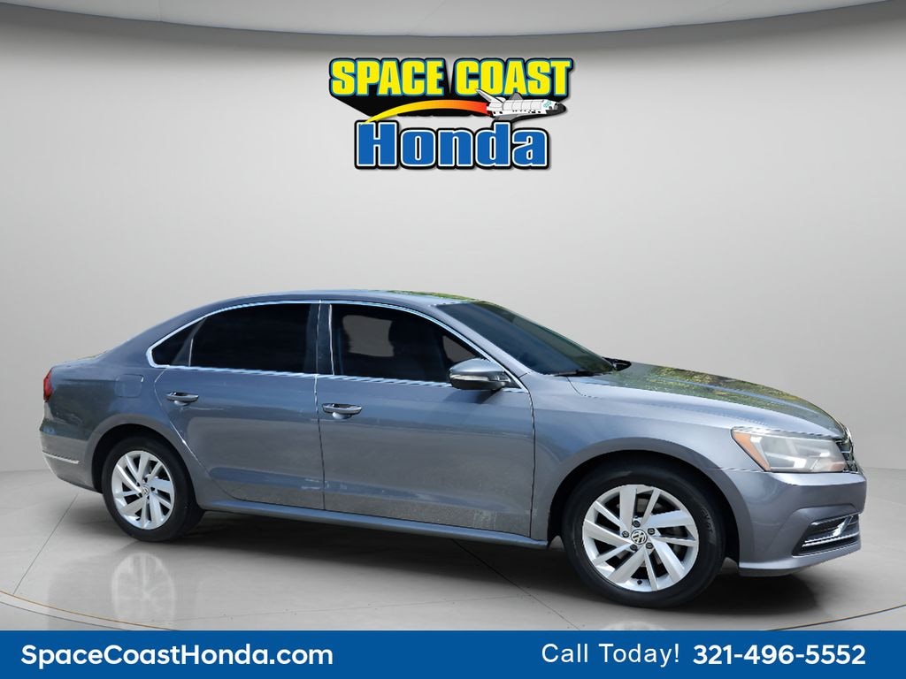 Used 2018 Volkswagen Passat 2.0T SE Sedan