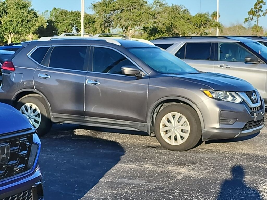 Used 2017 Nissan Rogue S SUV