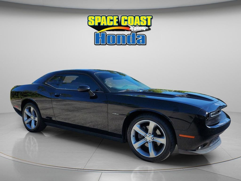 Used 2015 Dodge Challenger R/T Coupe