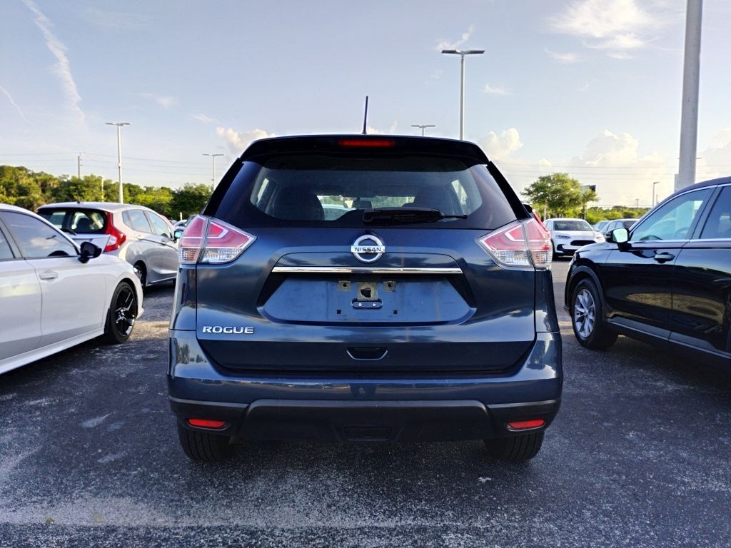 Used 2016 Nissan Rogue S SUV