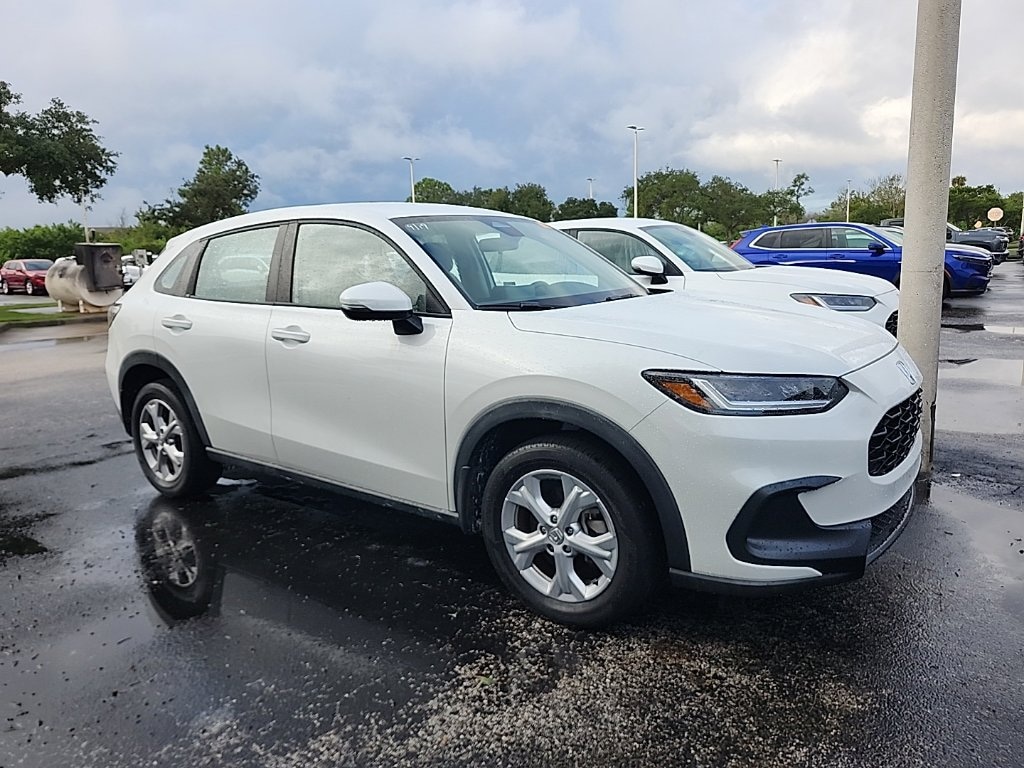 Used 2024 Honda HR-V LX SUV