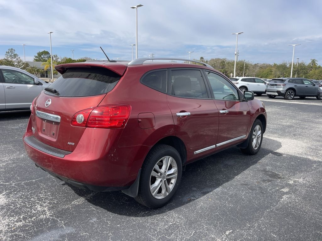 Used 2015 Nissan Rogue Select S SUV