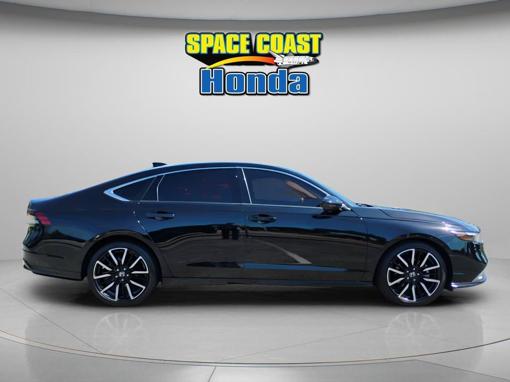 Used 2023 Honda Accord Hybrid Touring Sedan