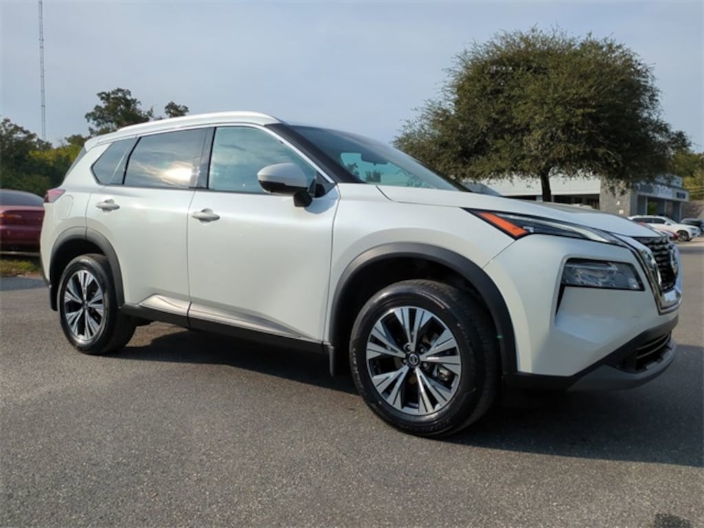 Used 2021 Nissan Rogue SV SUV
