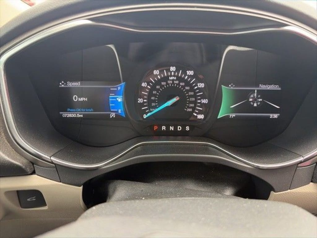 Used 2017 Ford Fusion SE Sedan