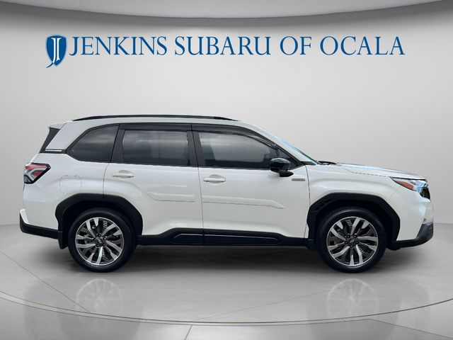 2025 Subaru Forester Touring - Photo 2