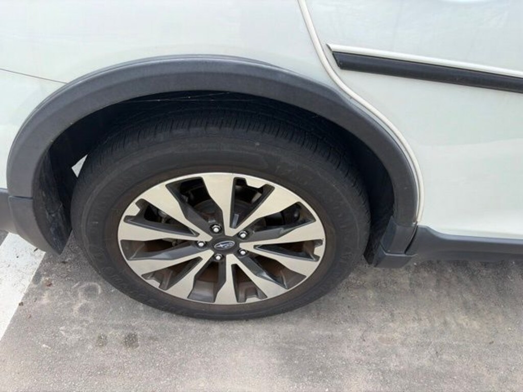 Used 2017 Subaru Outback 2.5i SUV