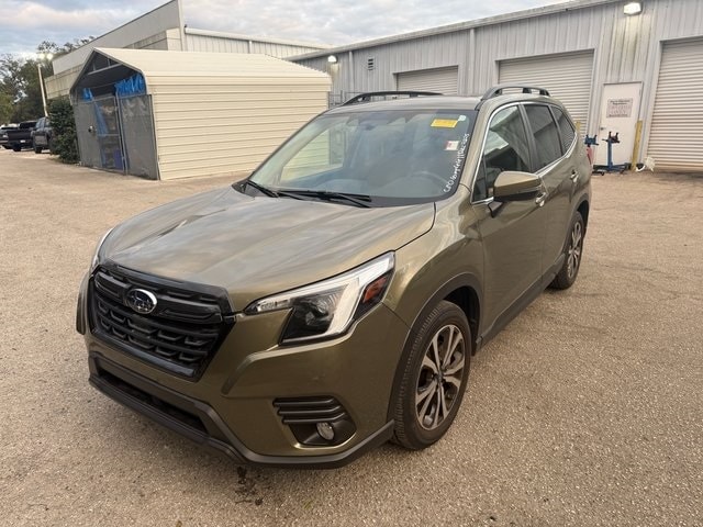 2023 Subaru Forester Limited's photo