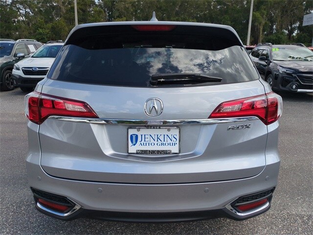 2017 Acura RDX Advance photo 3