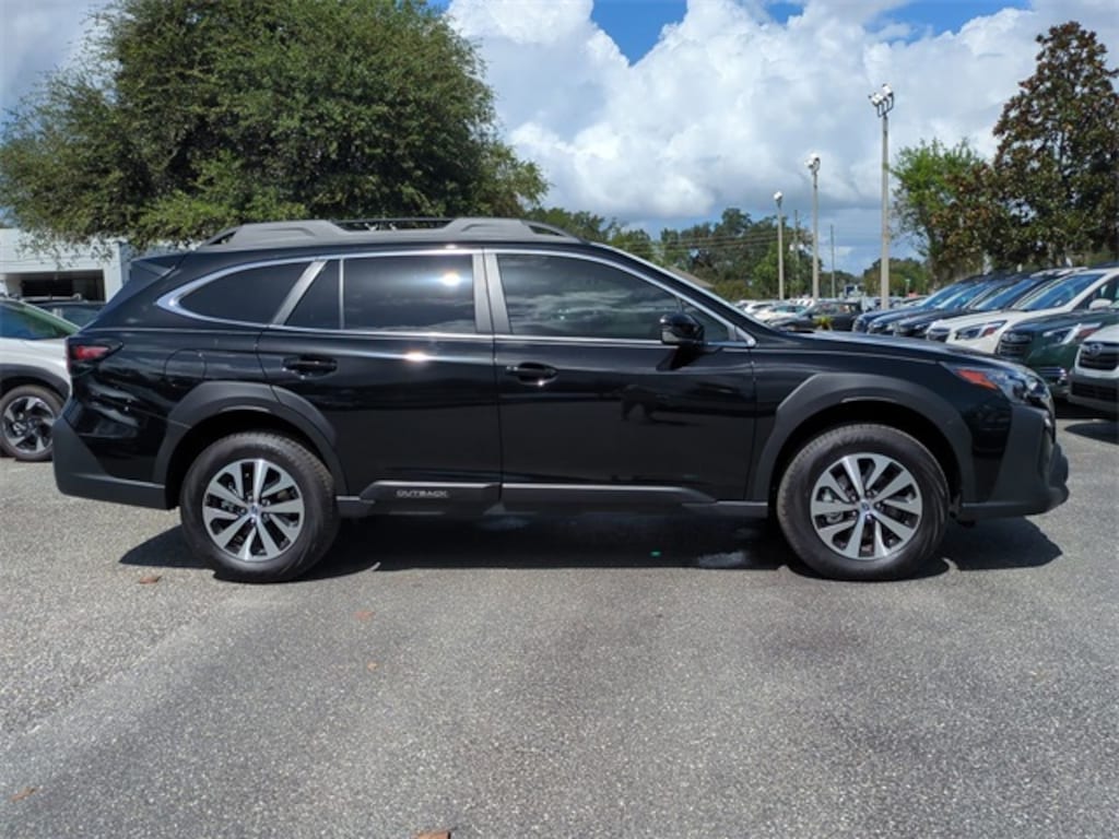 New 2025 Subaru Outback Premium SUV