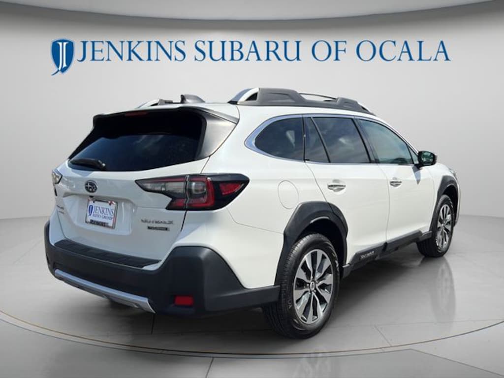 Used 2024 Subaru Outback Touring SUV