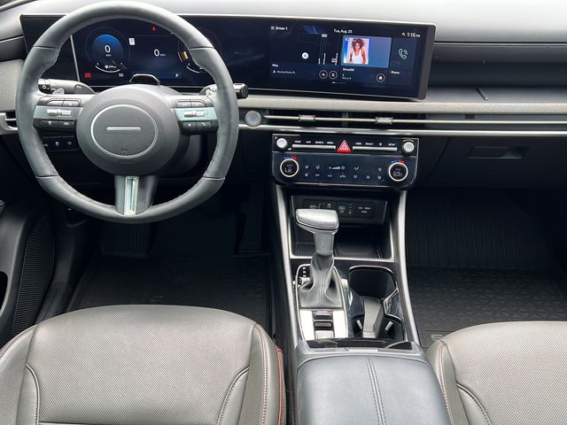 2025 Hyundai Santa Cruz Limited - Photo 14