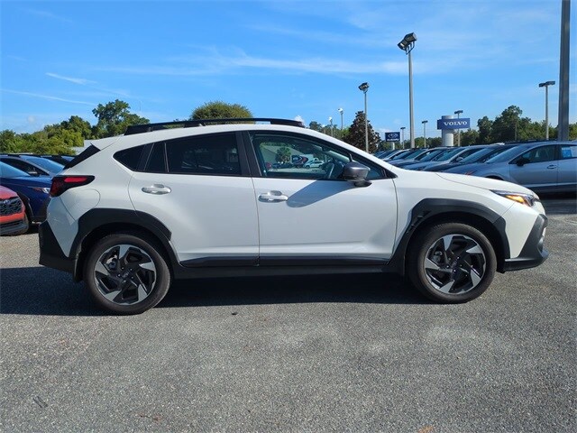 2024 Subaru Crosstrek Limited photo 2
