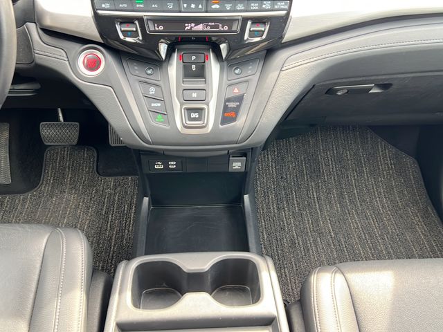 2025 Honda Odyssey EX-L - Photo 17