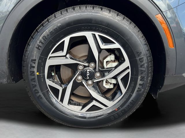 2024 Kia Sportage LX - Photo 24
