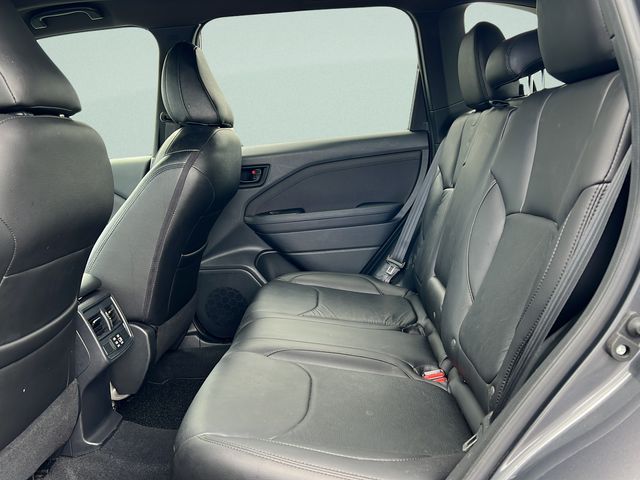 2025 Subaru Forester Premium - Photo 10