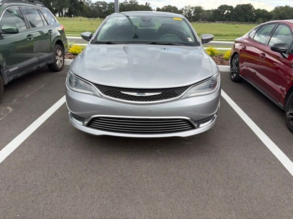 Used 2015 Chrysler 200 Limited Sedan