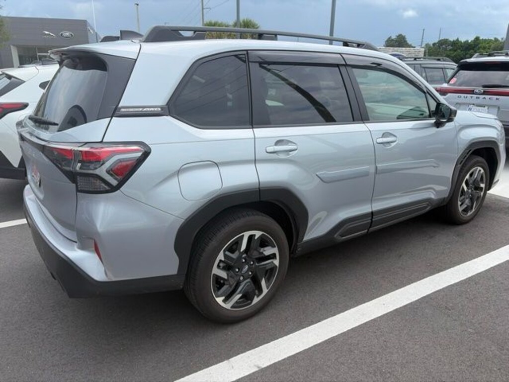 Used 2025 Subaru Forester Limited SUV