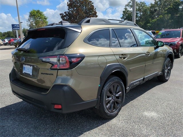 2025 Subaru Outback Onyx Edition photo 2
