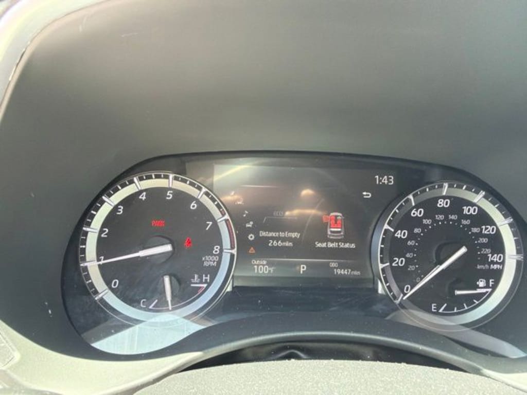 Used 2021 Toyota Highlander XLE SUV