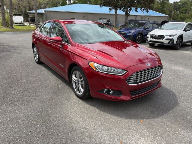 2016 Ford Fusion Hybrid SE