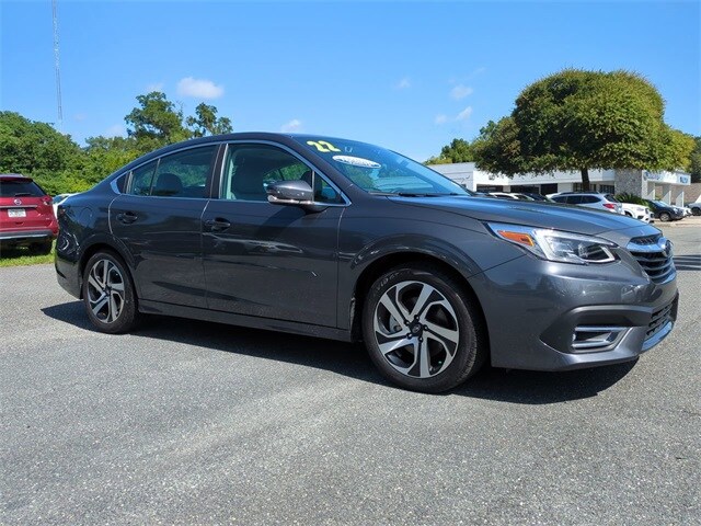 2022 Subaru Legacy Limited photo 2