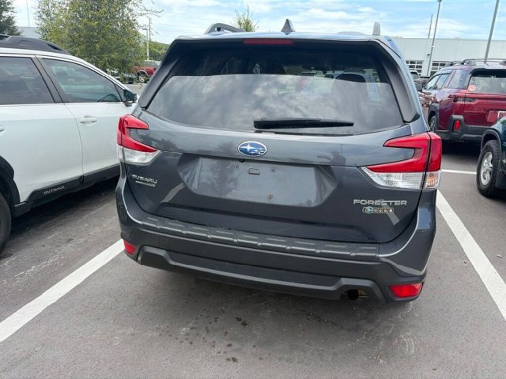 Used 2024 Subaru Forester Premium SUV