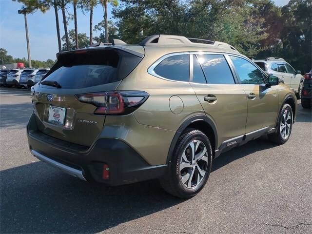 2022 Subaru Outback Limited photo 4