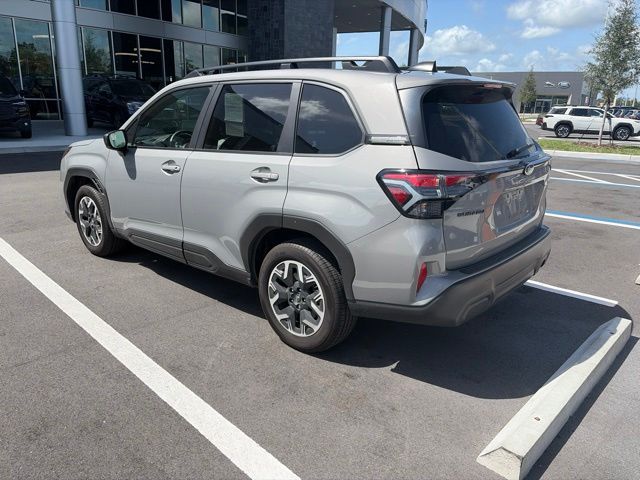 2025 Subaru Forester Premium - Photo 3