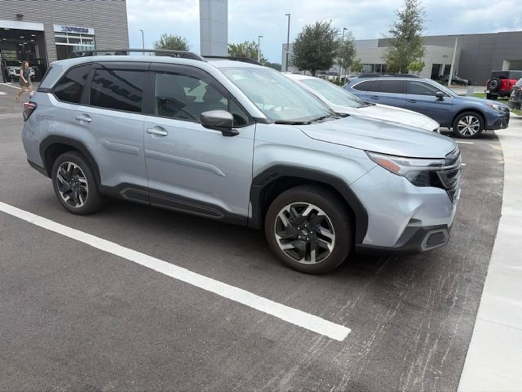 Used 2025 Subaru Forester Limited SUV